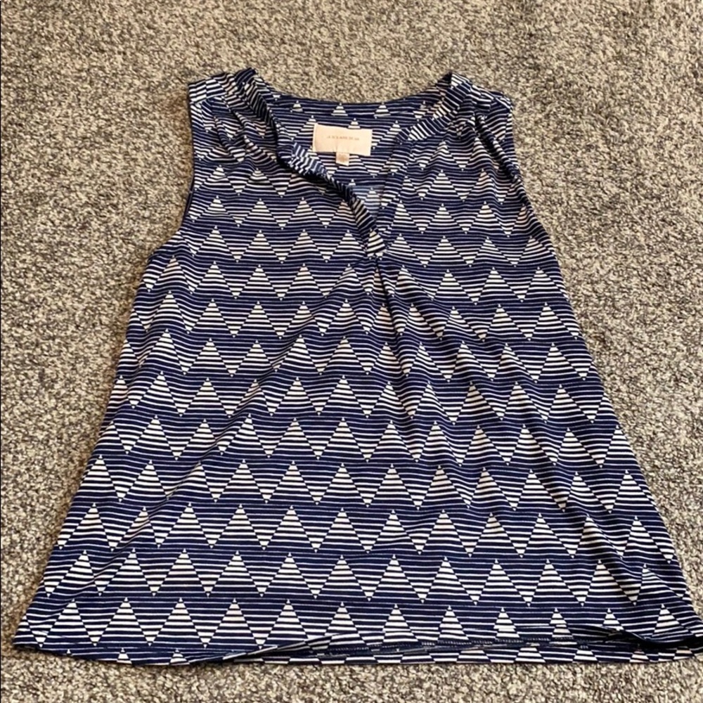 Navy & white tank top.